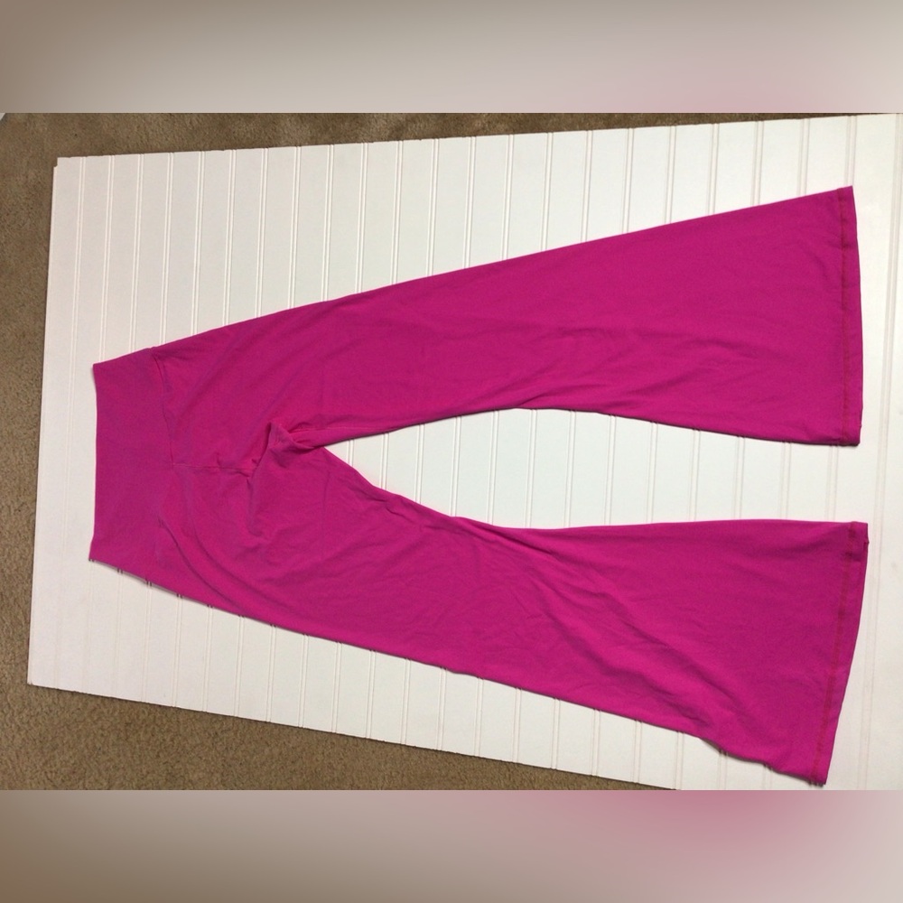 Vibrant Pink large Women's Flare Leggings (0212) - Picture 5 of 6